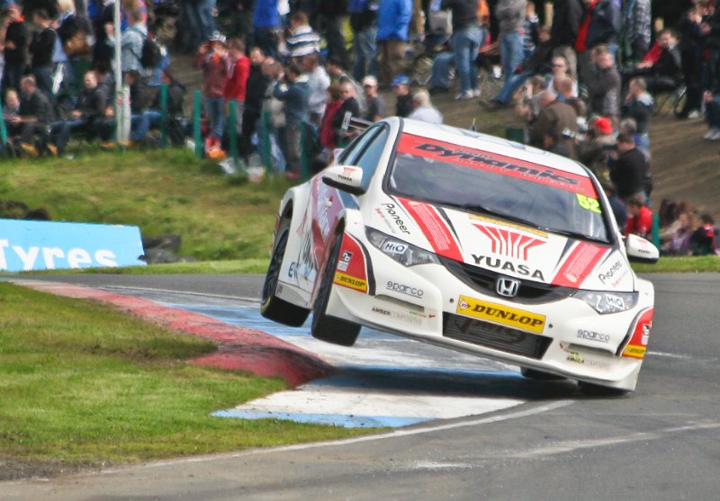 BTCC_races_Knockhill_August_26th_2012 (32).jpg